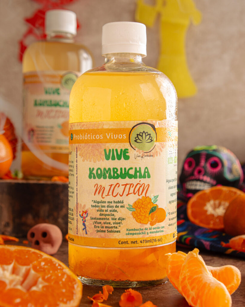 Kombucha Mictlán (mandarina y cempasúchil)
